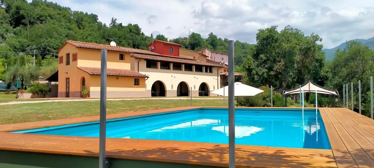 Alloggio per agriturismo Agriturismo Lo Zolfino Penna Italia